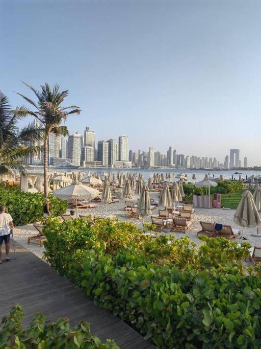 Palm Jumeirah Seven Palm 1 Bedroom With Infinity Pool And Palm Jumeirah Apartment